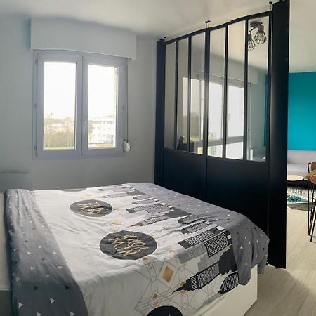 Apartament Grand Studio Lumineux Caen Memorial Zewnętrze zdjęcie