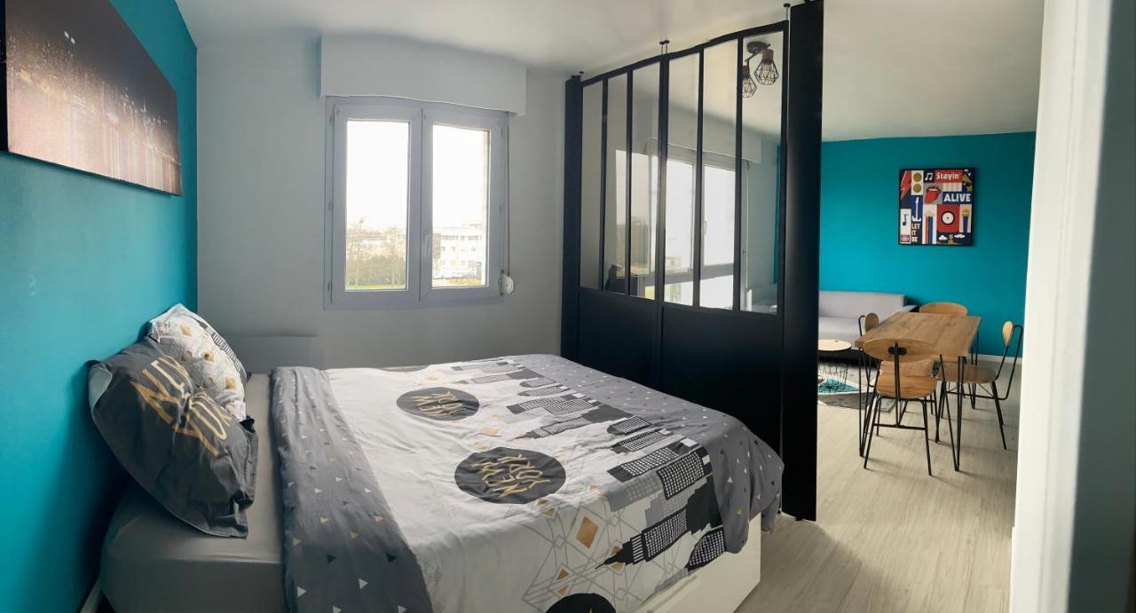 Apartament Grand Studio Lumineux Caen Memorial Zewnętrze zdjęcie